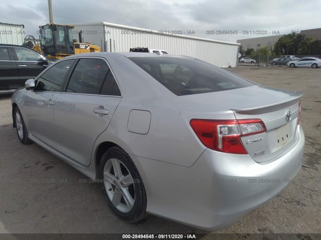 Photo 2 VIN: 4T1BF1FK2CU506542 - TOYOTA CAMRY 