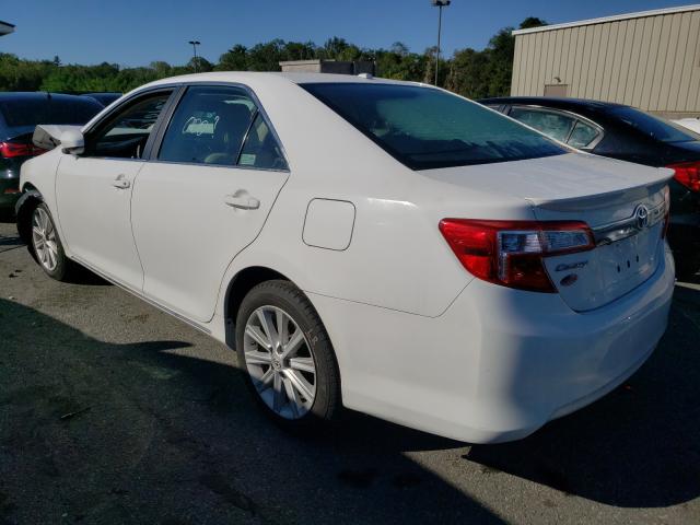 Photo 2 VIN: 4T1BF1FK2CU520425 - TOYOTA CAMRY XLE 