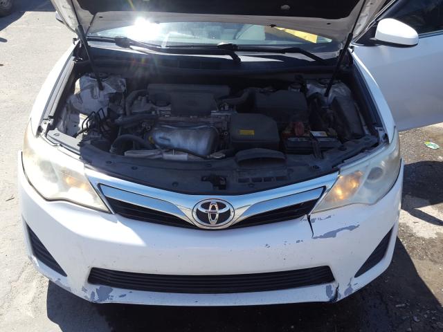 Photo 6 VIN: 4T1BF1FK2CU521672 - TOYOTA CAMRY LE A 