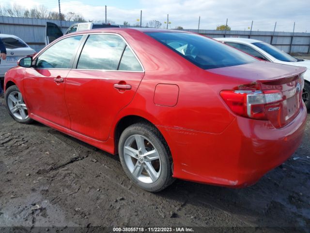 Photo 2 VIN: 4T1BF1FK2CU537922 - TOYOTA CAMRY 