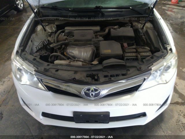 Photo 9 VIN: 4T1BF1FK2CU560701 - TOYOTA CAMRY 