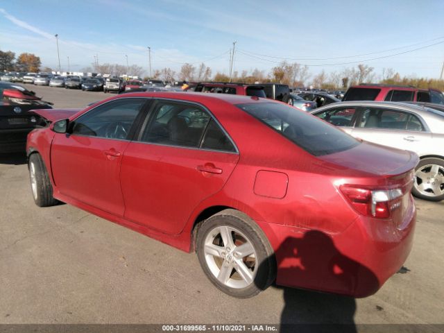 Photo 2 VIN: 4T1BF1FK2CU584979 - TOYOTA CAMRY 