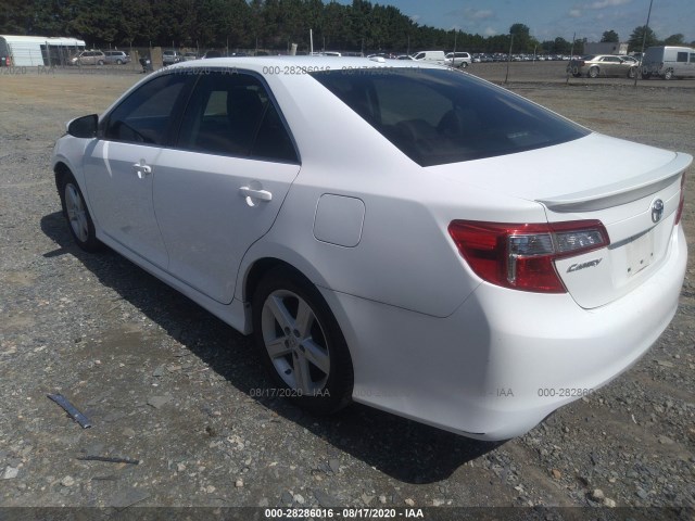 Photo 2 VIN: 4T1BF1FK2CU589177 - TOYOTA CAMRY 