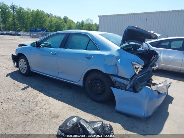 Photo 2 VIN: 4T1BF1FK2CU605278 - TOYOTA CAMRY 