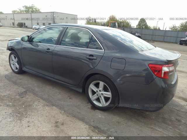 Photo 2 VIN: 4T1BF1FK2CU636126 - TOYOTA CAMRY 