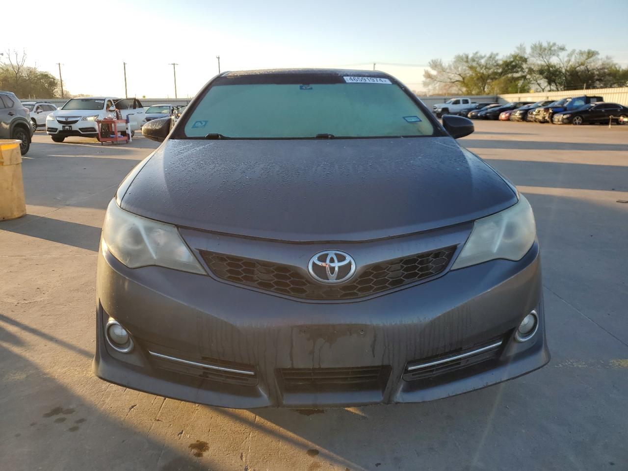 Photo 4 VIN: 4T1BF1FK2DU216898 - TOYOTA CAMRY 