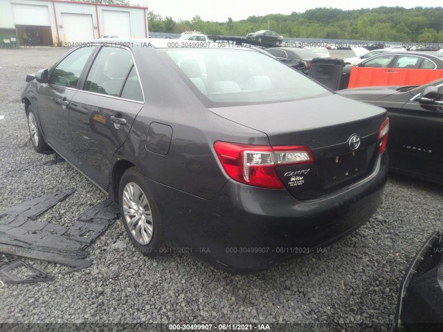 Photo 2 VIN: 4T1BF1FK2DU229523 - TOYOTA CAMRY 