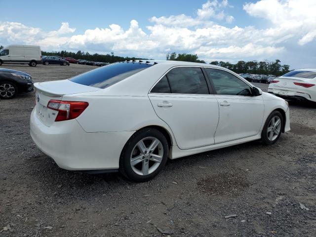 Photo 2 VIN: 4T1BF1FK2DU239338 - TOYOTA CAMRY 