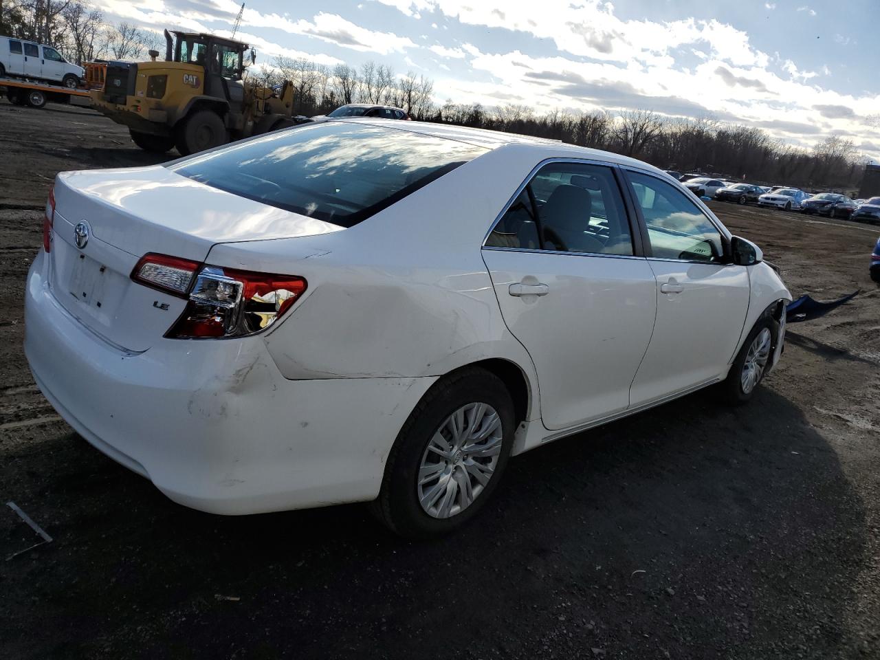 Photo 2 VIN: 4T1BF1FK2DU246600 - TOYOTA CAMRY 