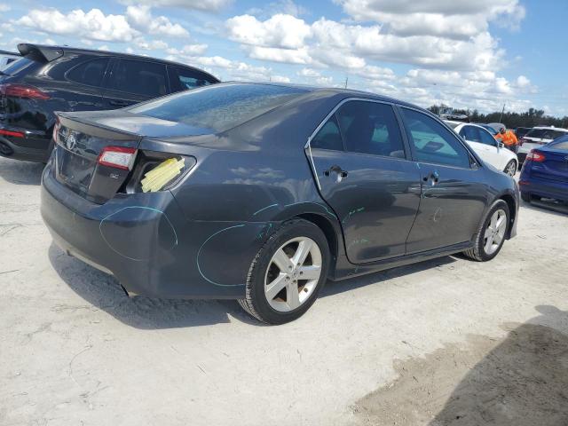 Photo 2 VIN: 4T1BF1FK2DU282111 - TOYOTA CAMRY L 