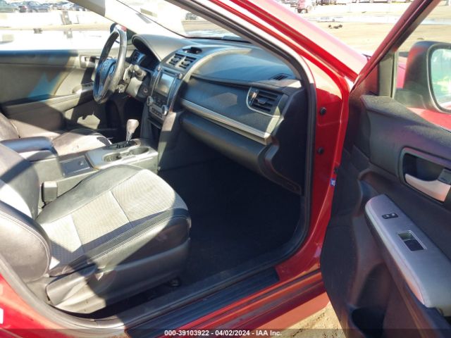 Photo 4 VIN: 4T1BF1FK2DU657317 - TOYOTA CAMRY 