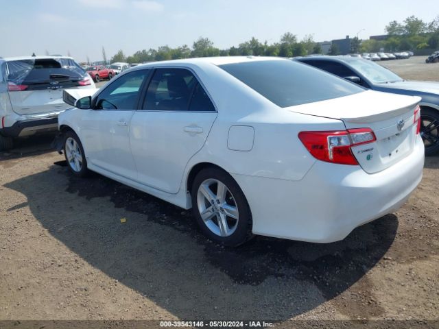 Photo 2 VIN: 4T1BF1FK2DU674411 - TOYOTA CAMRY 