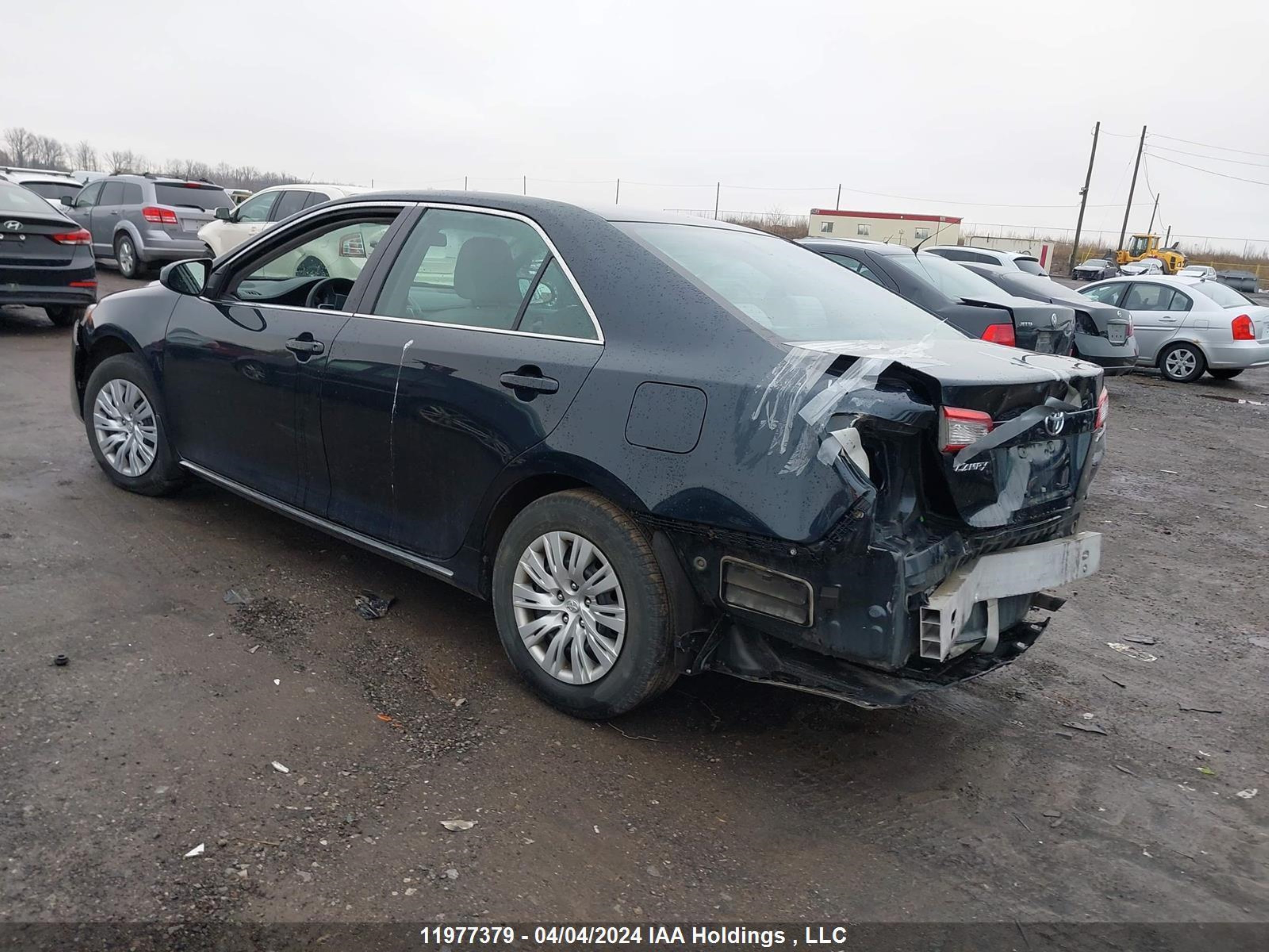 Photo 2 VIN: 4T1BF1FK2DU687059 - TOYOTA CAMRY 