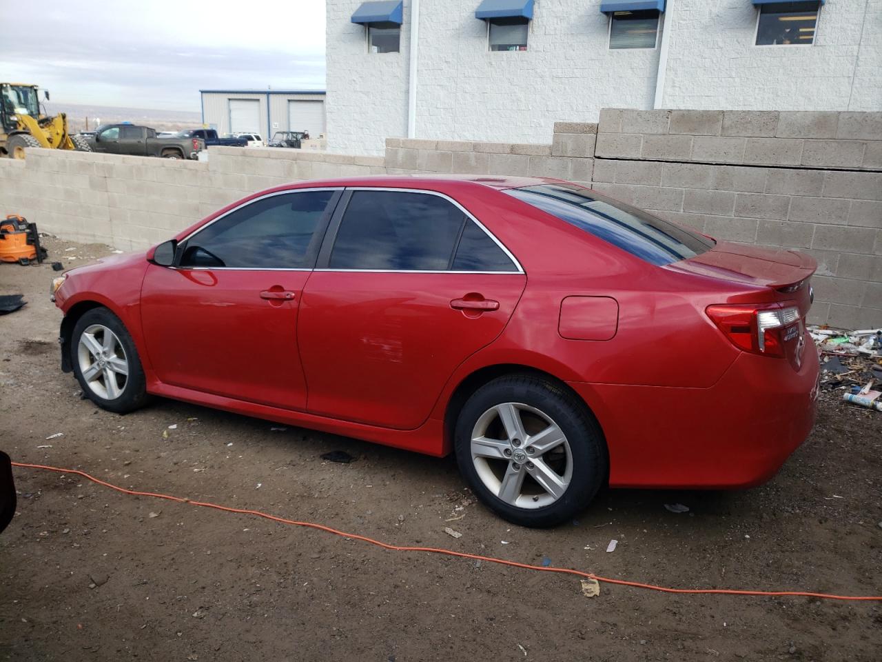 Photo 1 VIN: 4T1BF1FK2DU693945 - TOYOTA CAMRY 