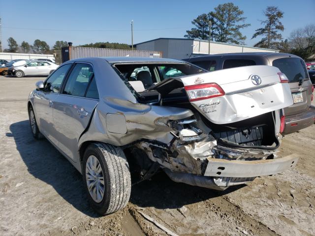 Photo 2 VIN: 4T1BF1FK2DU704345 - TOYOTA CAMRY L 