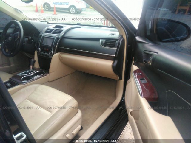 Photo 4 VIN: 4T1BF1FK2DU720450 - TOYOTA CAMRY 