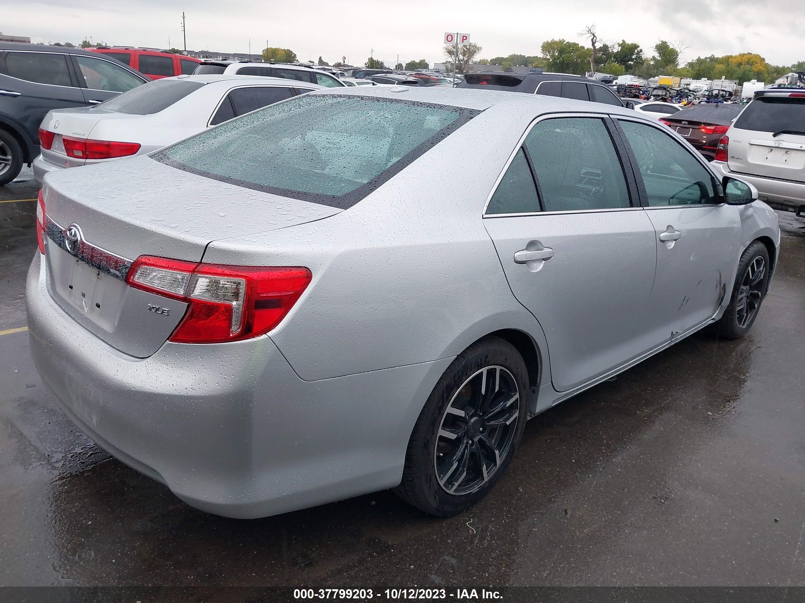 Photo 3 VIN: 4T1BF1FK2EU378788 - TOYOTA CAMRY 