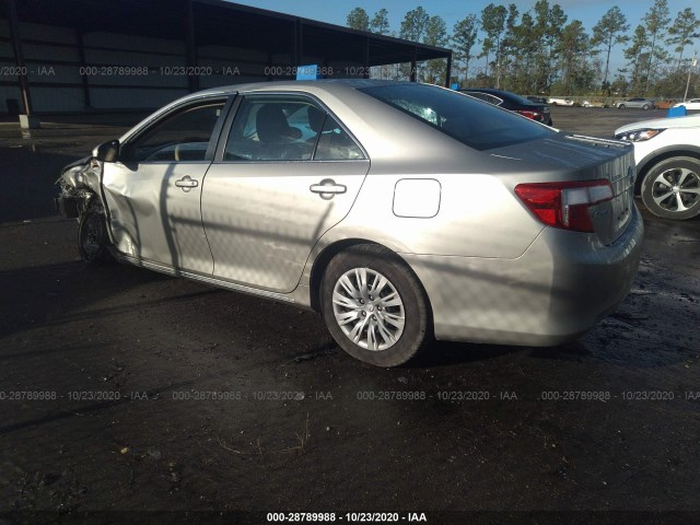 Photo 2 VIN: 4T1BF1FK2EU385479 - TOYOTA CAMRY 