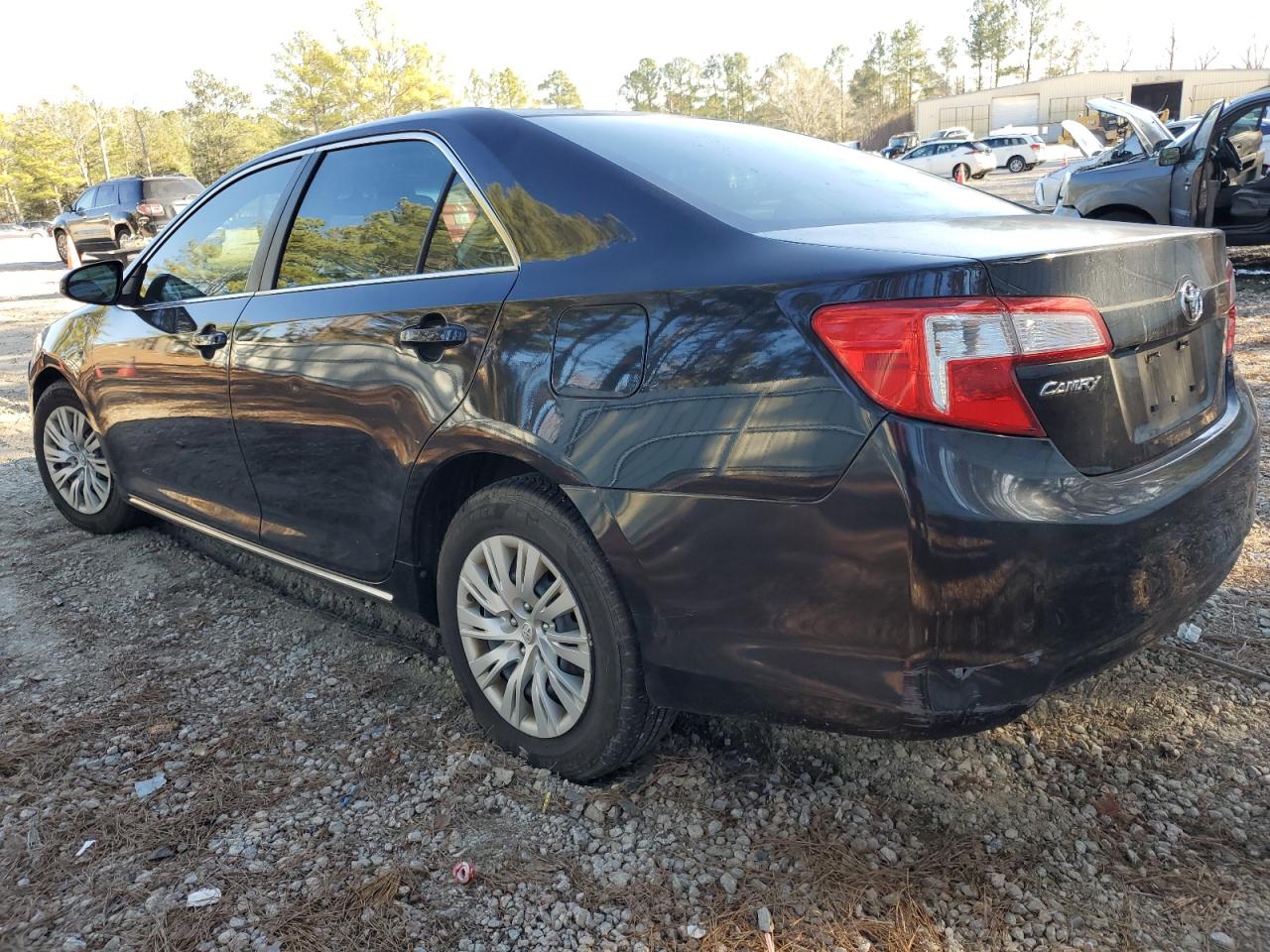 Photo 1 VIN: 4T1BF1FK2EU387457 - TOYOTA CAMRY 