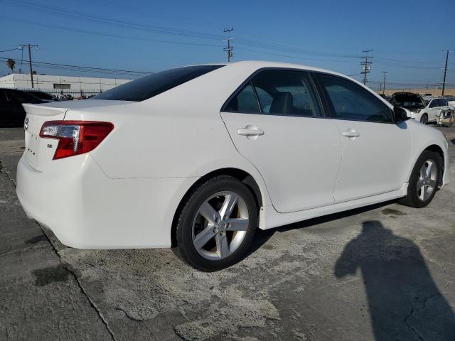 Photo 2 VIN: 4T1BF1FK2EU409389 - TOYOTA CAMRY L 