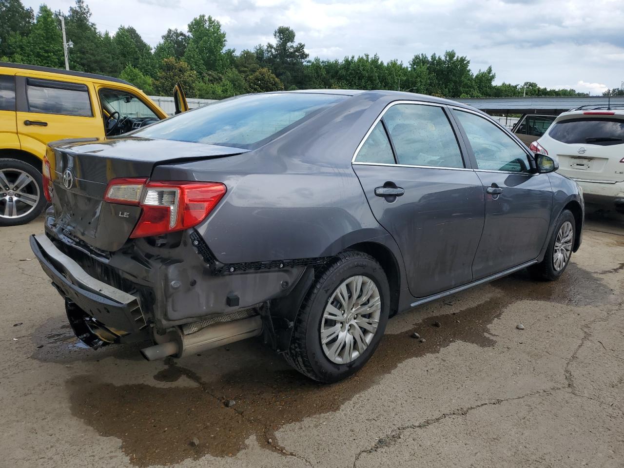 Photo 2 VIN: 4T1BF1FK2EU414012 - TOYOTA CAMRY 