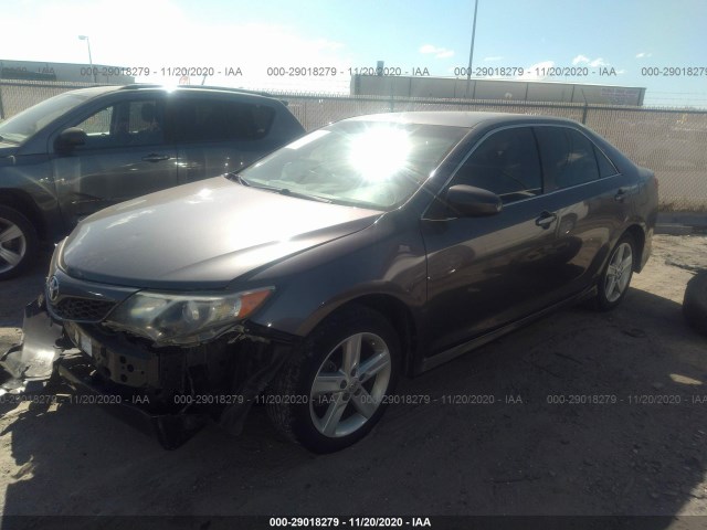 Photo 1 VIN: 4T1BF1FK2EU415418 - TOYOTA CAMRY 