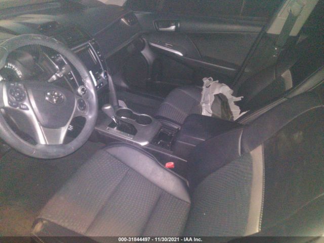 Photo 4 VIN: 4T1BF1FK2EU443459 - TOYOTA CAMRY 