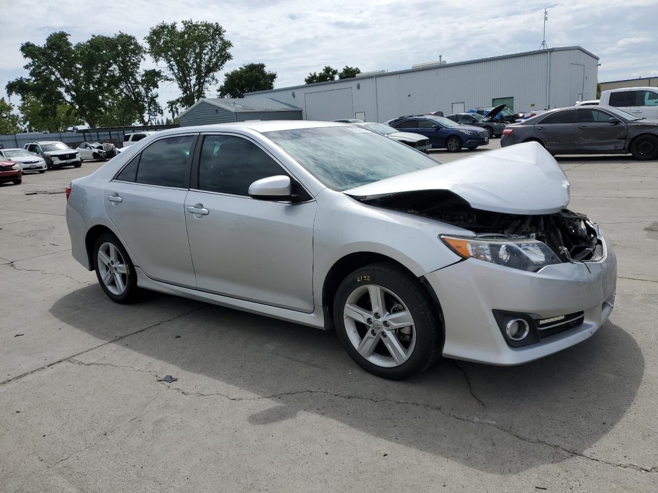 Photo 3 VIN: 4T1BF1FK2EU448449 - TOYOTA CAMRY 