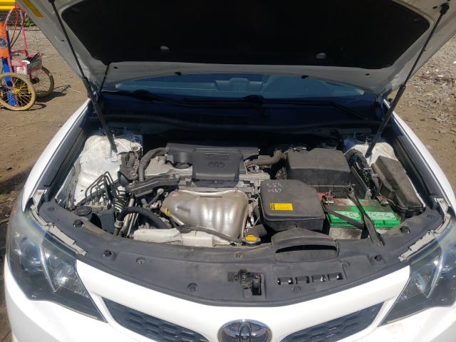 Photo 6 VIN: 4T1BF1FK2EU450718 - TOYOTA CAMRY L 