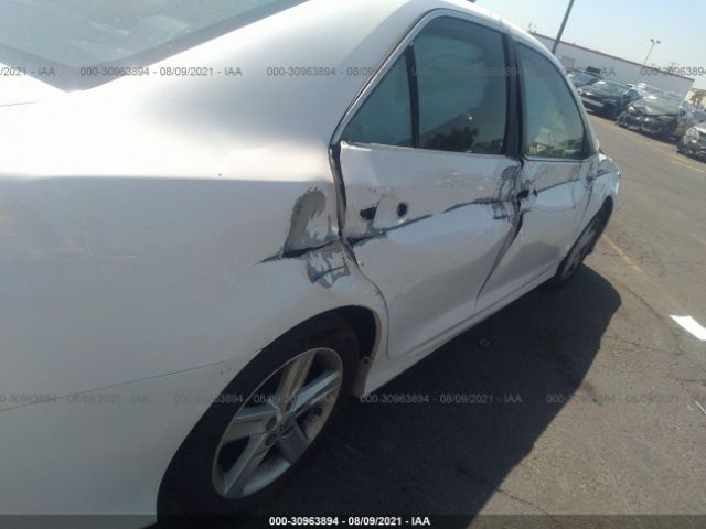 Photo 5 VIN: 4T1BF1FK2EU457555 - TOYOTA CAMRY 