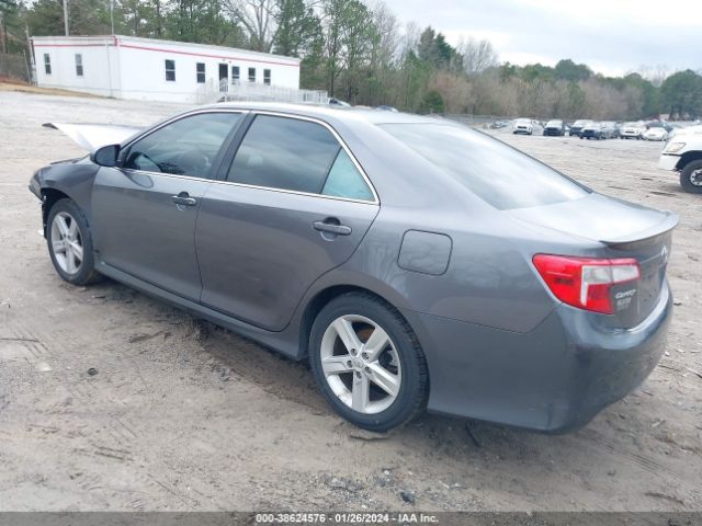 Photo 2 VIN: 4T1BF1FK2EU730672 - TOYOTA CAMRY 