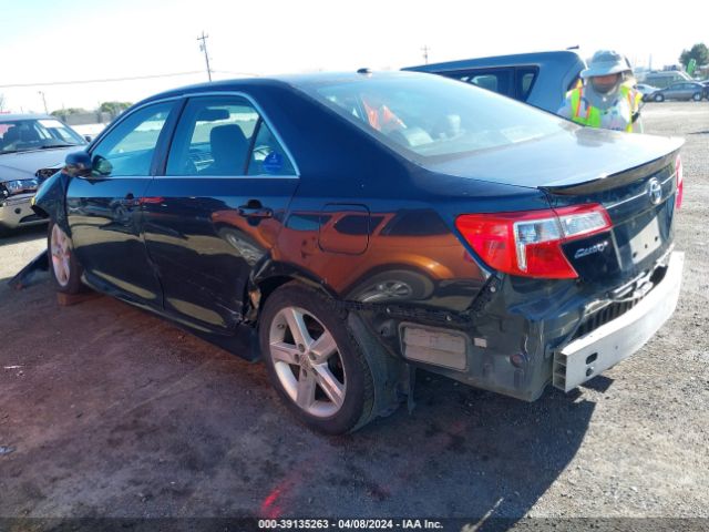 Photo 2 VIN: 4T1BF1FK2EU743986 - TOYOTA CAMRY 