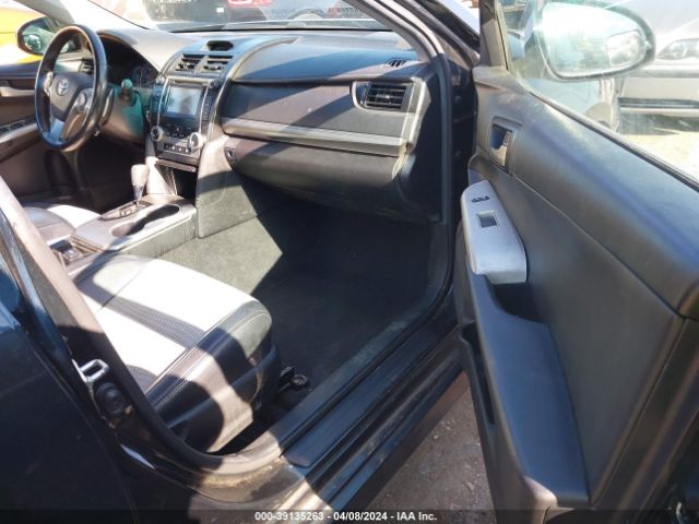 Photo 4 VIN: 4T1BF1FK2EU743986 - TOYOTA CAMRY 