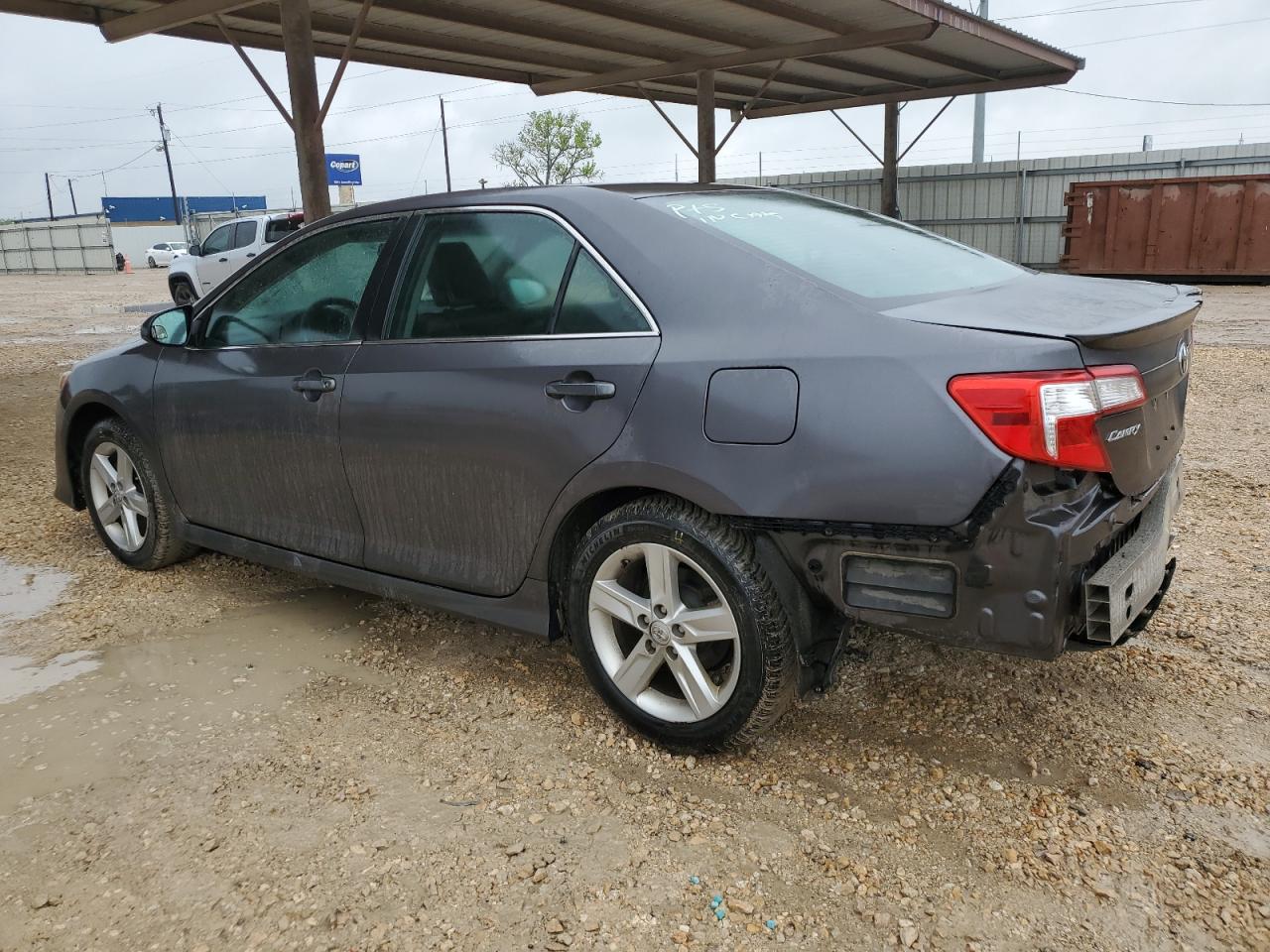 Photo 1 VIN: 4T1BF1FK2EU748704 - TOYOTA CAMRY 