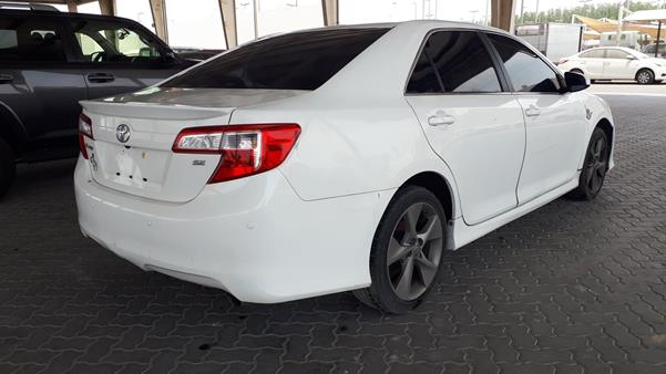 Photo 8 VIN: 4T1BF1FK2EU760318 - TOYOTA CAMRY 