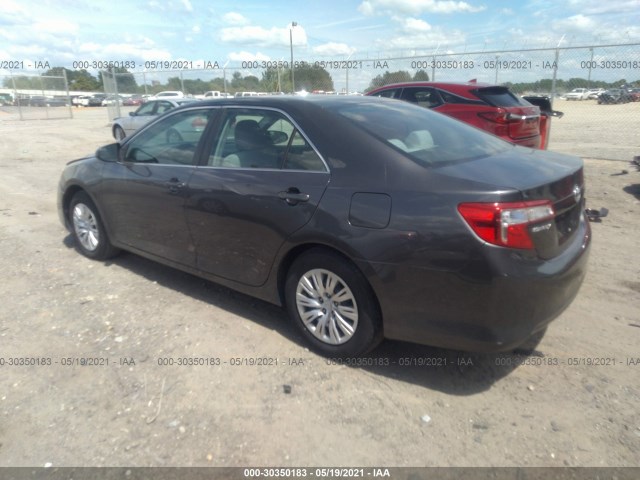 Photo 2 VIN: 4T1BF1FK2EU767818 - TOYOTA CAMRY 