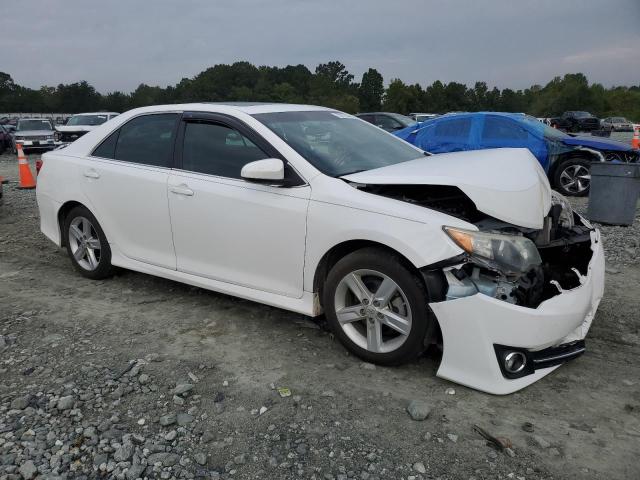 Photo 3 VIN: 4T1BF1FK2EU773120 - TOYOTA CAMRY L 