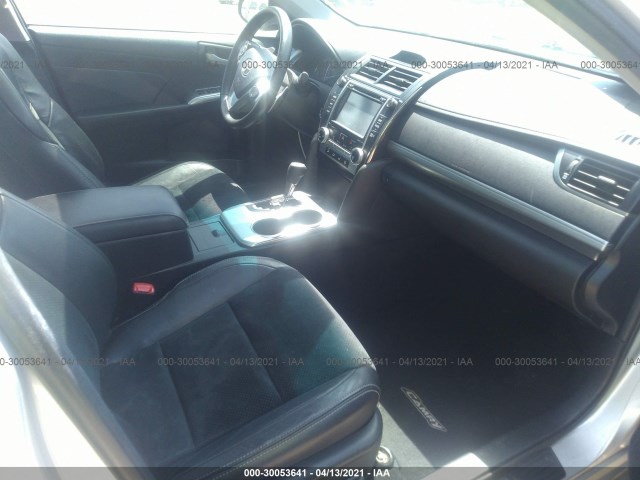 Photo 4 VIN: 4T1BF1FK2EU784392 - TOYOTA CAMRY 