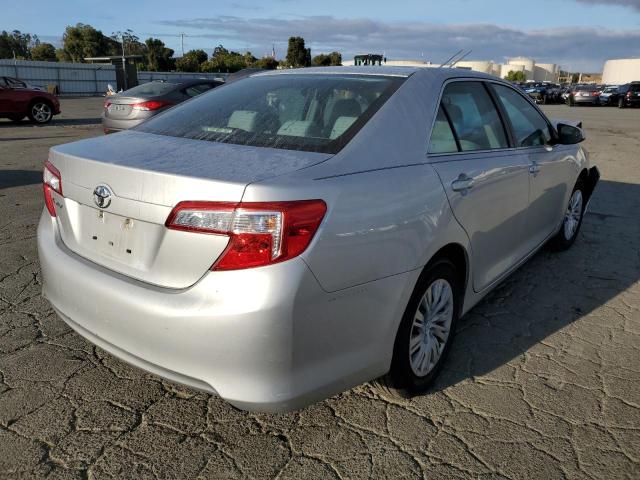 Photo 2 VIN: 4T1BF1FK2EU797451 - TOYOTA CAMRY L 