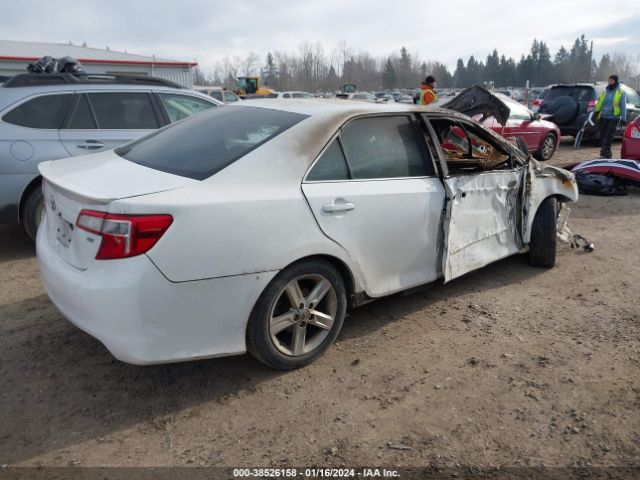 Photo 3 VIN: 4T1BF1FK2EU813535 - TOYOTA CAMRY 