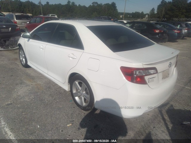 Photo 2 VIN: 4T1BF1FK2EU829265 - TOYOTA CAMRY 