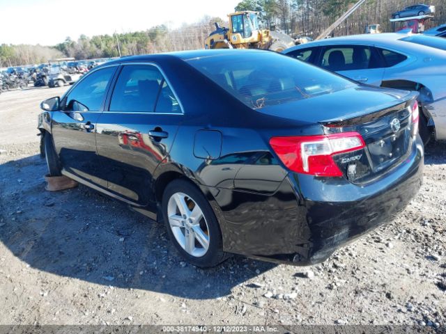 Photo 2 VIN: 4T1BF1FK2EU838404 - TOYOTA CAMRY 