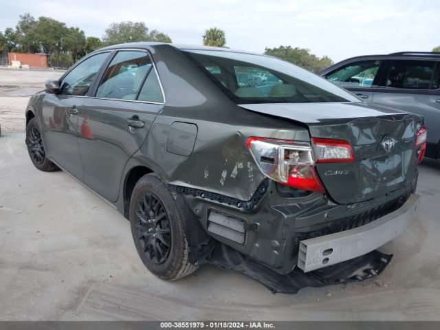 Photo 2 VIN: 4T1BF1FK2EU841769 - TOYOTA CAMRY 