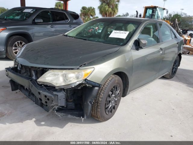 Photo 1 VIN: 4T1BF1FK2EU841769 - TOYOTA CAMRY 