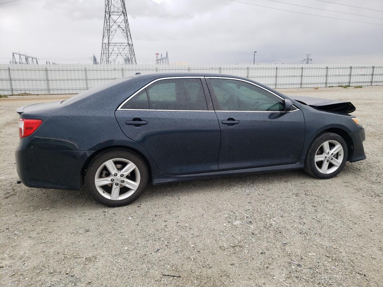 Photo 2 VIN: 4T1BF1FK2EU845126 - TOYOTA CAMRY 