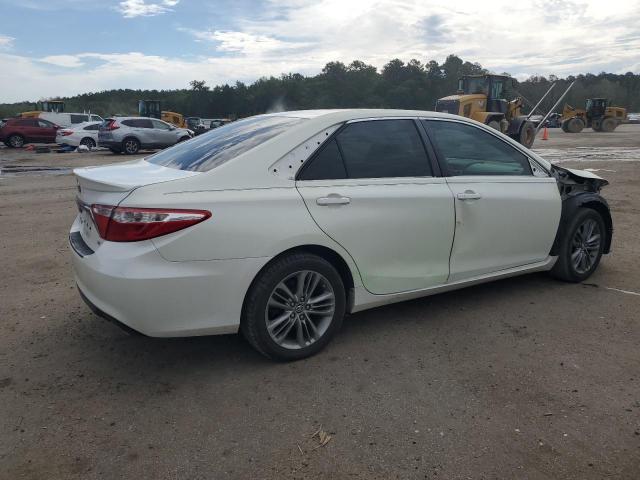 Photo 2 VIN: 4T1BF1FK2FU022021 - TOYOTA CAMRY LE 