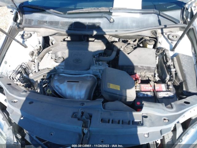 Photo 9 VIN: 4T1BF1FK2FU040843 - TOYOTA CAMRY 