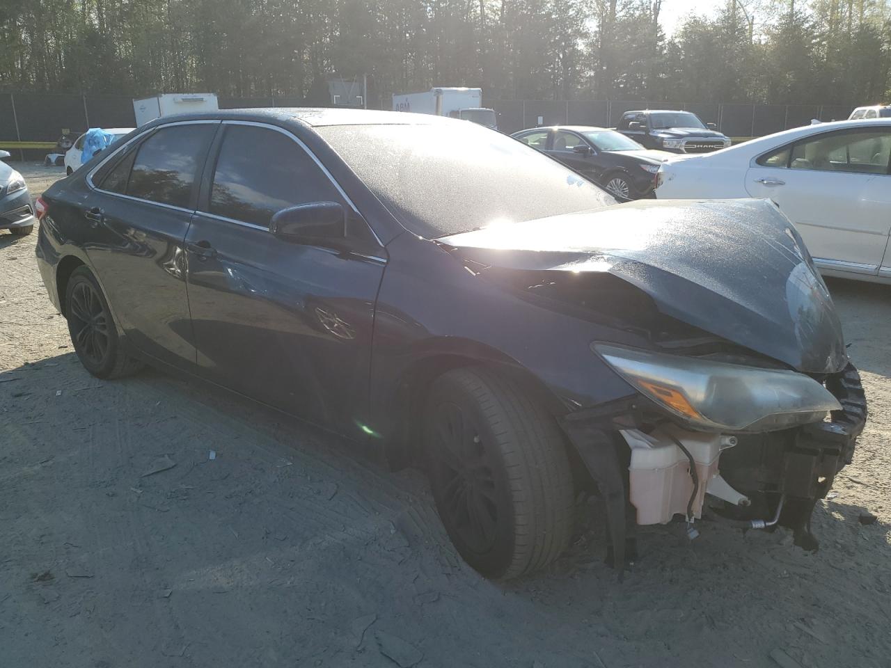 Photo 3 VIN: 4T1BF1FK2FU067038 - TOYOTA CAMRY 