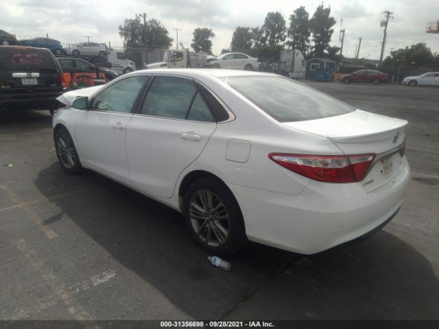 Photo 2 VIN: 4T1BF1FK2FU072367 - TOYOTA CAMRY 