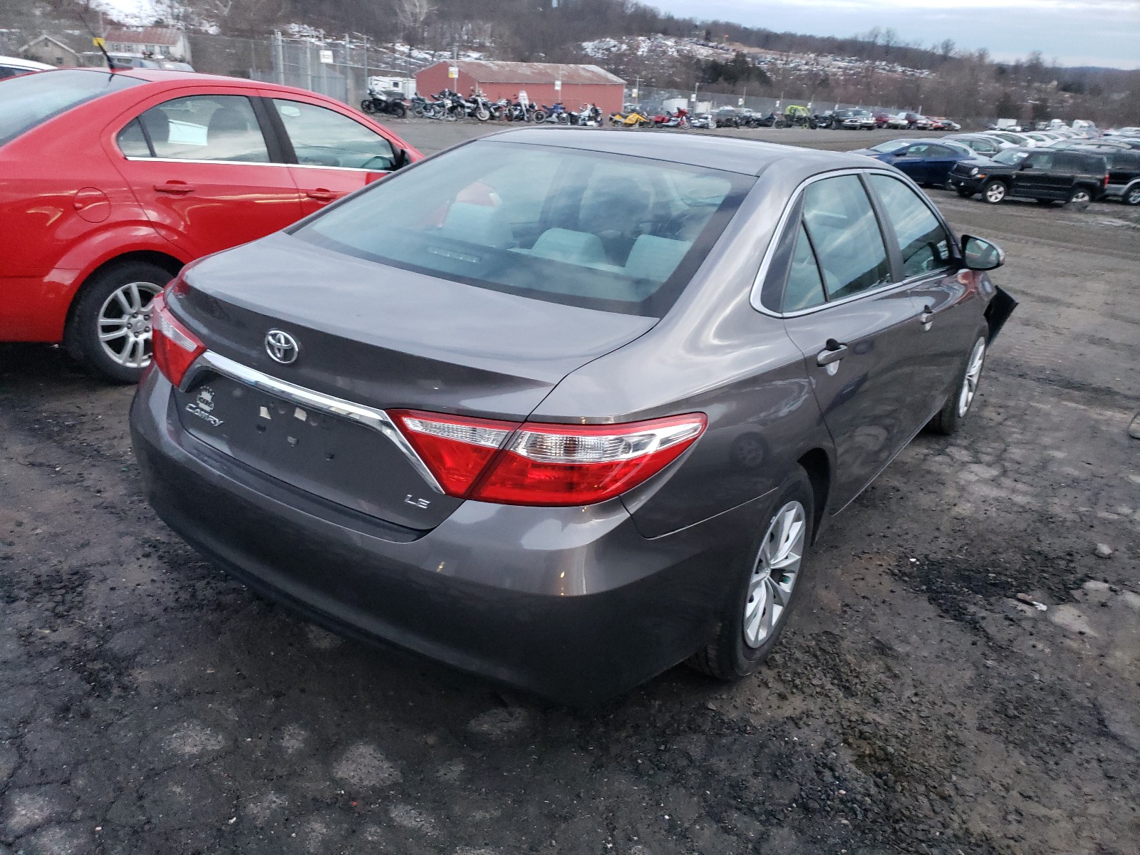 Photo 3 VIN: 4T1BF1FK2FU111152 - TOYOTA CAMRY LE 